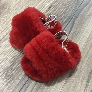 Uggs Baby girl 2-3 😍